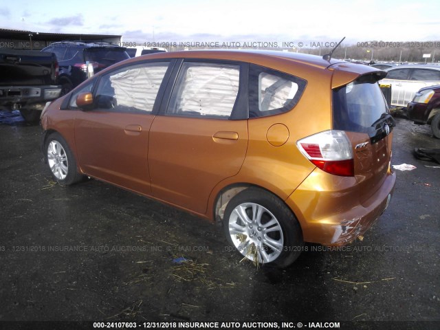 JHMGE8H44AC010325 - 2010 HONDA FIT SPORT ORANGE photo 3