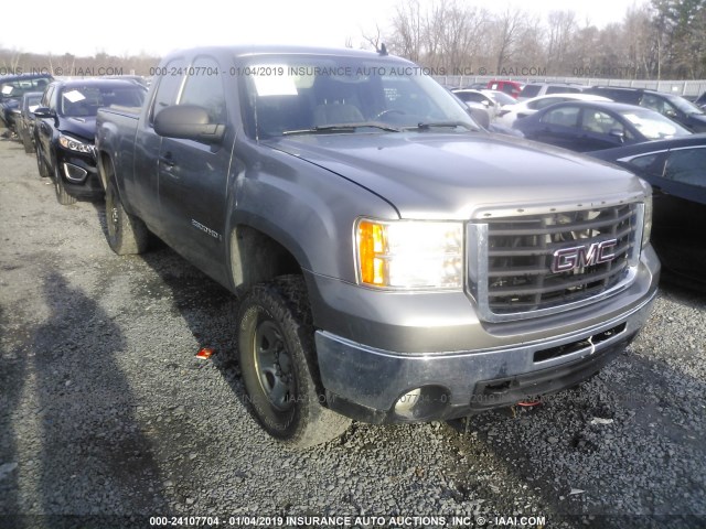 1GTHK29K77E574573 - 2007 GMC SIERRA K2500 HEAVY DUTY GRAY photo 1