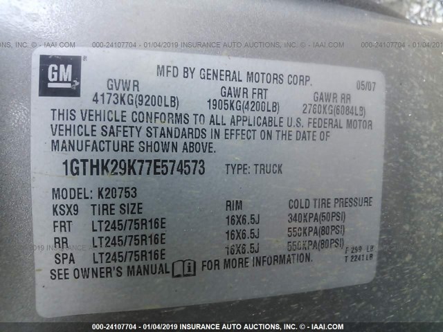 1GTHK29K77E574573 - 2007 GMC SIERRA K2500 HEAVY DUTY GRAY photo 9