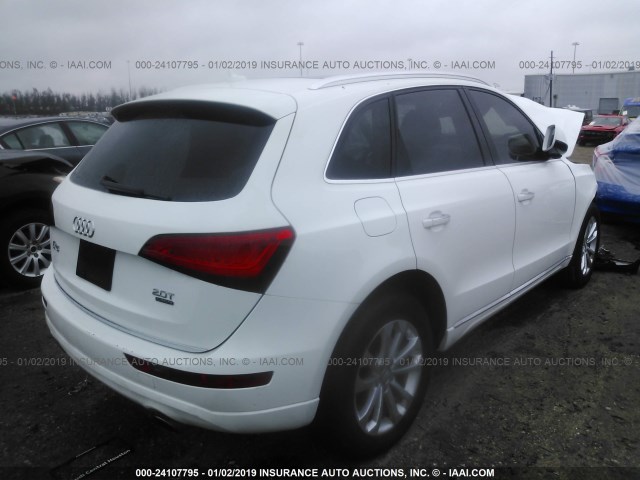 WA1C2AFP4HA081621 - 2017 AUDI Q5 PREMIUM WHITE photo 4