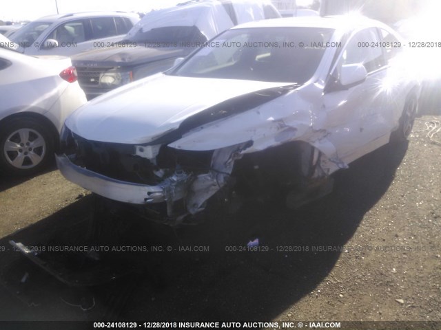 JH4CU2F80EC000840 - 2014 ACURA TSX SE WHITE photo 6