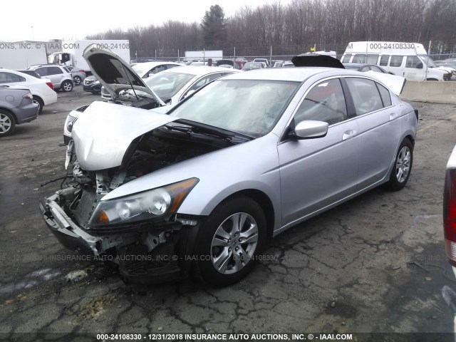 1HGCP26409A108738 - 2009 HONDA ACCORD LXP SILVER photo 2