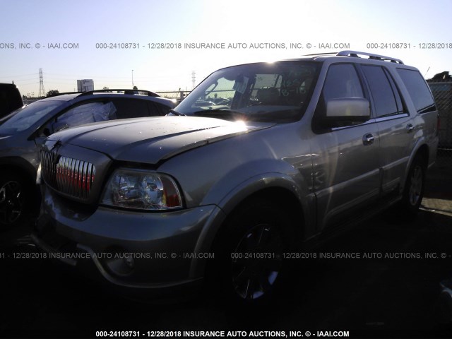 5LMFU27R24LJ25352 - 2004 LINCOLN NAVIGATOR 香槟色 照片 2