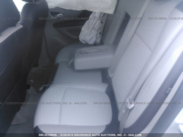 KL4CJASB0GB628101 - 2016 BUICK ENCORE SILVER photo 8