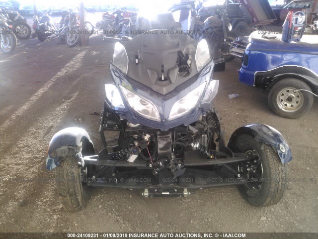 2BXJBKC18AV002110 - 2010 CAN-AM SPYDER ROADSTER RT BLUE photo 5