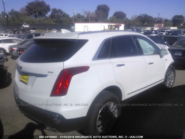 1GYKNBRS8HZ202919 - 2017 CADILLAC XT5 LUXURY WHITE photo 4