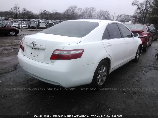 4T1BE46K57U558757 - 2007 TOYOTA CAMRY NEW GENERAT CE/LE/XLE/SE WHITE photo 4