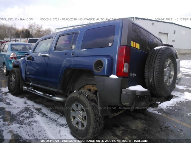 5GTDN136X68140584 - 2006 HUMMER H3 BLUE photo 3