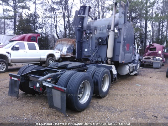 1FUJA6CK96LU46195 - 2006 FREIGHTLINER CONVENTIONAL COLUMBIA GRAY photo 4