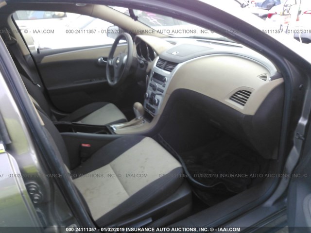 1G1ZB5EB9AF218745 - 2010 CHEVROLET MALIBU LS BROWN photo 5