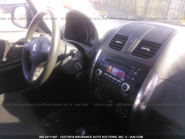 JS2YB5A35A6302424 - 2010 SUZUKI SX4 BLACK photo 5