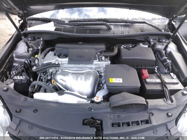 4T1BF1FK4HU763144 - 2017 TOYOTA CAMRY LE/XLE/SE/XSE 灰色 照片 10