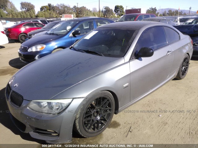 WBAKG1C50BE617886 - 2011 BMW 335 IS GRAY photo 2