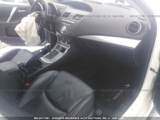 JM1BL1H64A1181565 - 2010 MAZDA 3 S WHITE photo 5