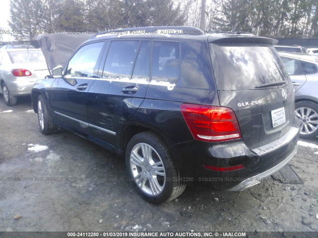 WDCGG0EB3FG372351 - 2015 MERCEDES-BENZ GLK 250 BLUETEC BLACK photo 3