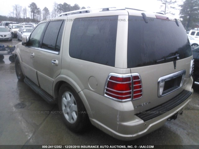 5LMFU28576LJ24678 - 2006 LINCOLN NAVIGATOR 米色 照片 3