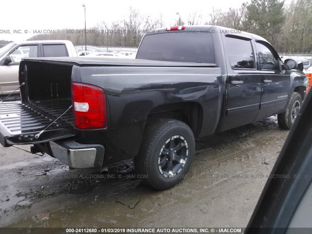 3GCEC13CX9G262383 - 2009 CHEVROLET SILVERADO C1500/C1500  LS BLACK photo 4