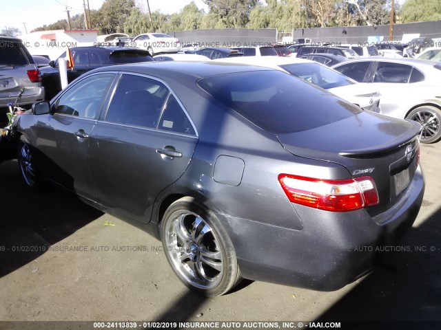 4T4BE46K68R044228 - 2008 TOYOTA CAMRY CE/LE/XLE/SE GRAY photo 3
