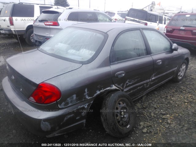 KNAFB121225131045 - 2002 KIA SPECTRA LS GRAY photo 4