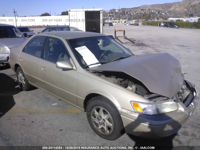 JT2BF22K1X0161851 - 1999 TOYOTA CAMRY LE/XLE Gold Foto 1