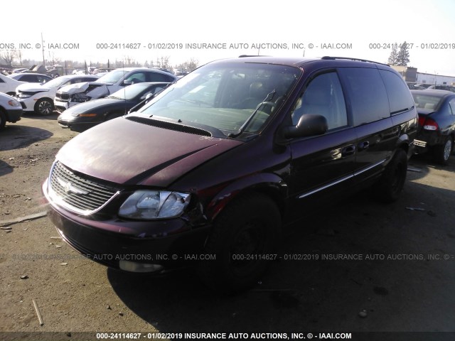 2C8GP54LX2R614072 - 2002 CHRYSLER TOWN & COUNTRY LXI MAROON photo 2