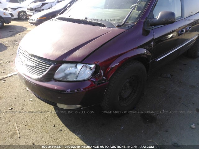 2C8GP54LX2R614072 - 2002 CHRYSLER TOWN & COUNTRY LXI MAROON photo 6