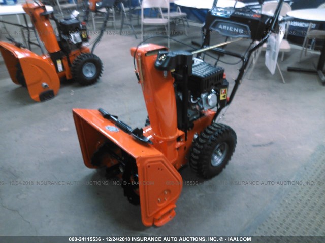 920027 - 2018 ARIENS SNOWBLOWER  ORANGE photo 2