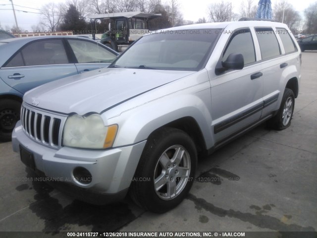 1J4GR48K45C577826 - 2005 JEEP GRAND CHEROKEE LAREDO/COLUMBIA/FREEDOM 银色 照片 2