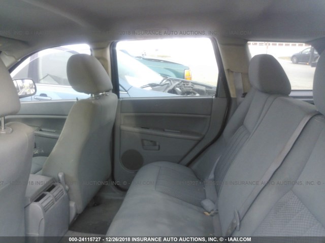 1J4GR48K45C577826 - 2005 JEEP GRAND CHEROKEE LAREDO/COLUMBIA/FREEDOM 银色 照片 8