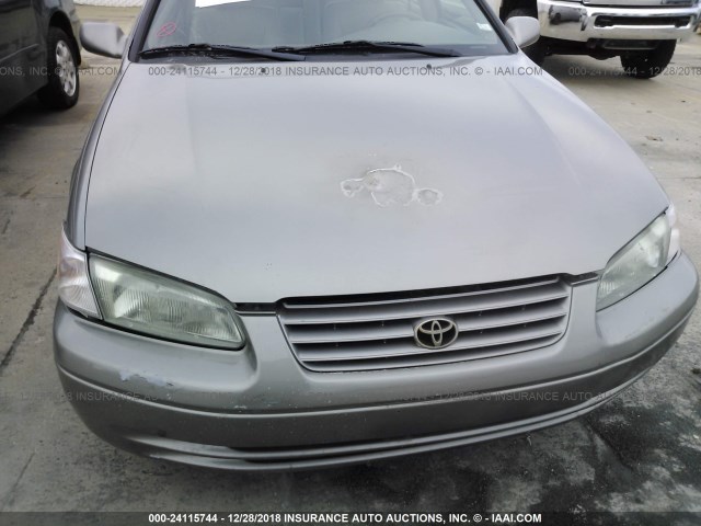 4T1BG22K3XU418436 - 1999 TOYOTA CAMRY CE/LE/XLE GOLD photo 6