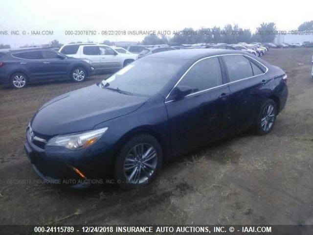 4T1BF1FK8GU144965 - 2016 TOYOTA CAMRY LE/XLE/SE/XSE BLACK photo 2