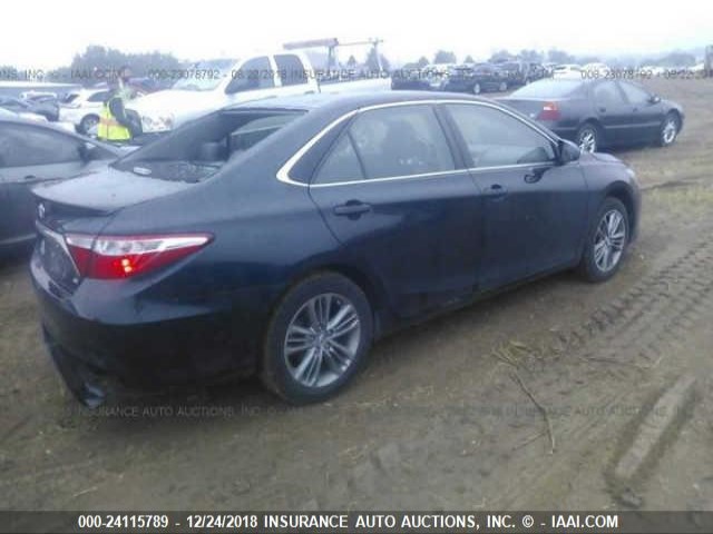 4T1BF1FK8GU144965 - 2016 TOYOTA CAMRY LE/XLE/SE/XSE BLACK photo 4