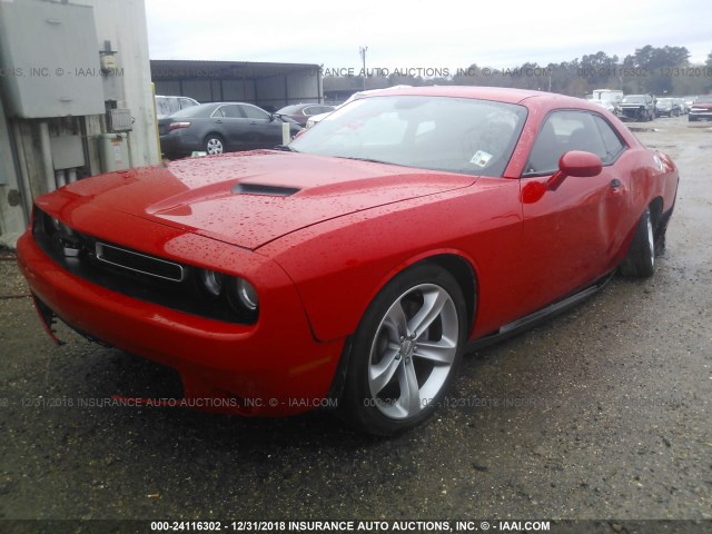 2C3CDZAG5FH702132 - 2015 DODGE CHALLENGER SXT RED photo 2