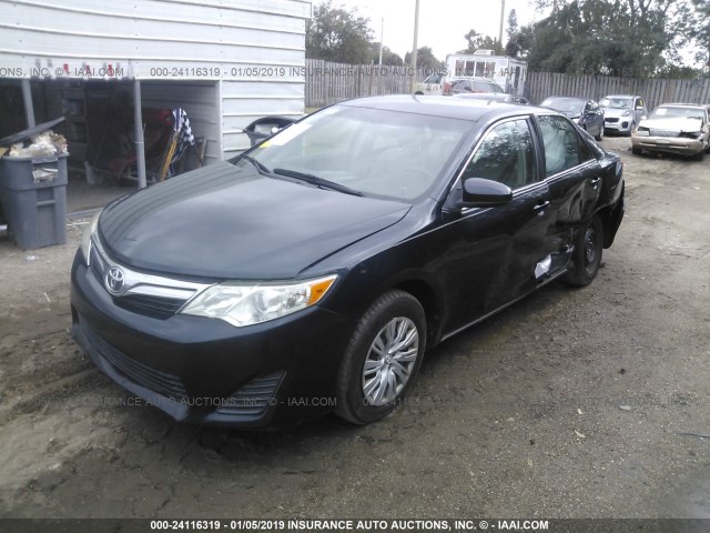 4T1BF1FK6EU782113 - 2014 TOYOTA CAMRY L/SE/LE/XLE BLACK photo 2