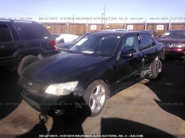 JTHBD192220055896 - 2002 LEXUS IS 300 BLACK photo 2