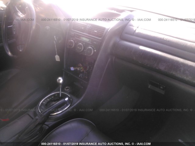 JTHBD192220055896 - 2002 LEXUS IS 300 BLACK photo 5