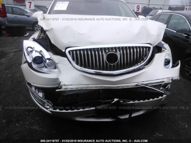 5GAEV23758J154545 - 2008 BUICK ENCLAVE CXL WHITE photo 6