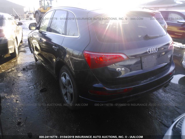 WA1LKAFP6AA110963 - 2010 AUDI Q5 PREMIUM PLUS BLACK photo 3