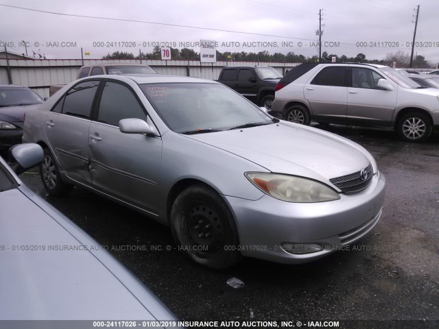 JTDBF30K740153992 - 2004 TOYOTA CAMRY LE/XLE SILVER photo 1
