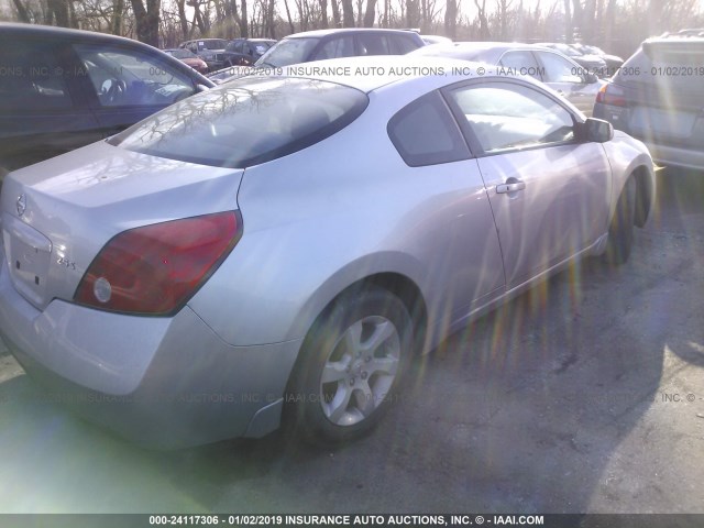 1N4AL24E88C102062 - 2008 NISSAN ALTIMA 2.5S SILVER photo 4