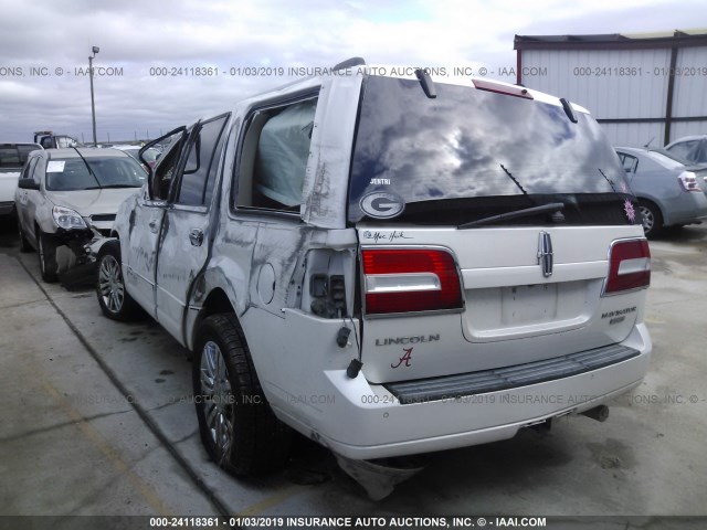 5LMJJ2H55AEJ04560 - 2010 LINCOLN NAVIGATOR Ақ фото 3