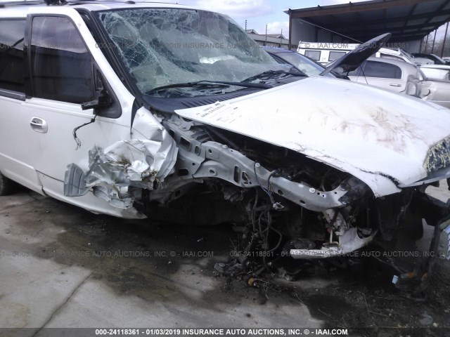 5LMJJ2H55AEJ04560 - 2010 LINCOLN NAVIGATOR Ақ фото 6