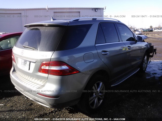 4JGDA5HB3DA231746 - 2013 MERCEDES-BENZ ML 350 4MATIC GRAY photo 4