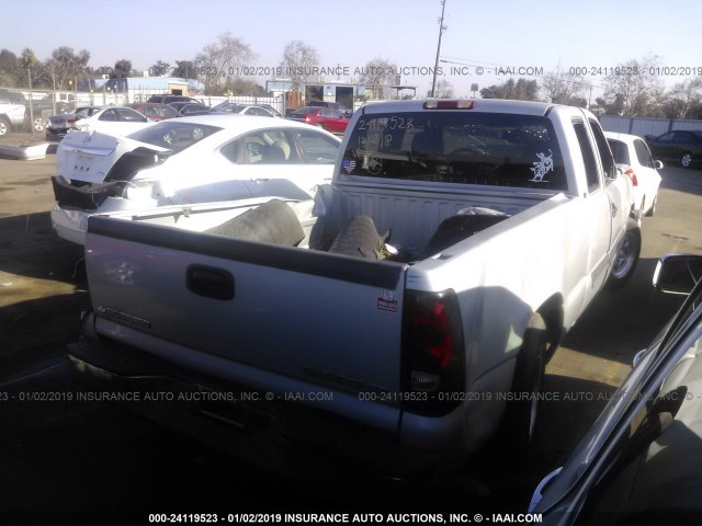 1GCEC19VX3Z315227 - 2003 CHEVROLET SILVERADO C1500 SILVER photo 4