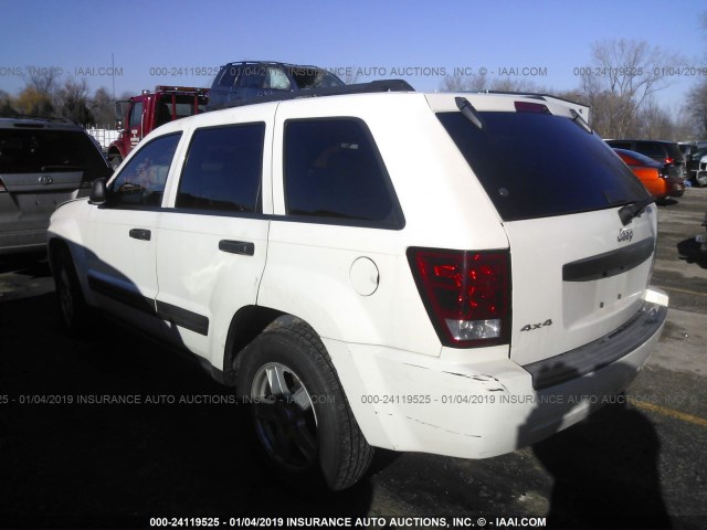 1J4GR48K75C506846 - 2005 JEEP GRAND CHEROKEE LAREDO/COLUMBIA/FREEDOM 白色 照片 3