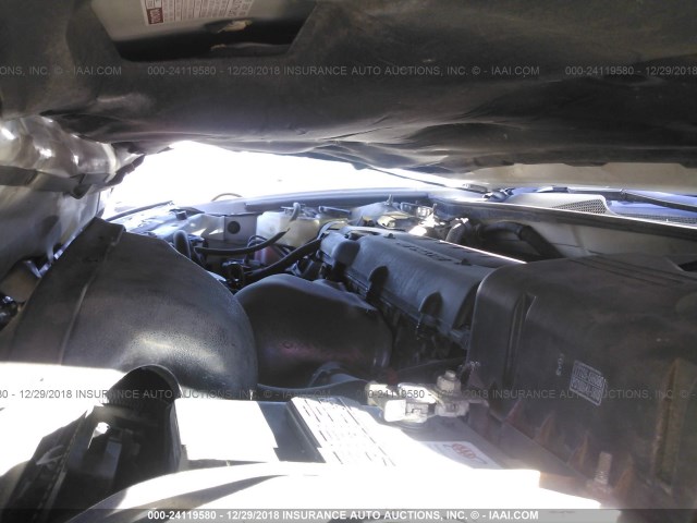 4T1BE30KX5U580561 - 2005 TOYOTA CAMRY LE/XLE/SE WHITE photo 10