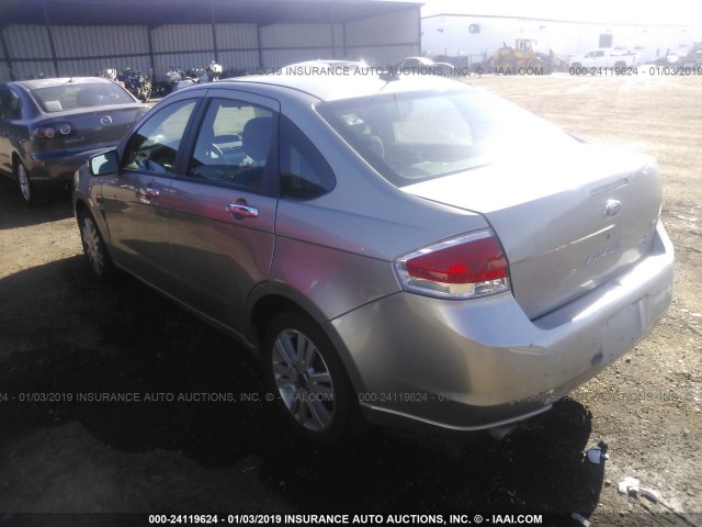 1FAHP35N28W135550 - 2008 FORD FOCUS SE/SEL/SES GRAY photo 3