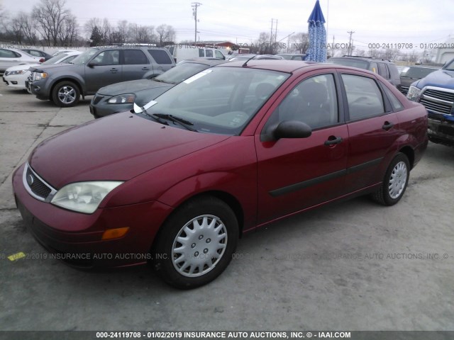 1FAFP34N15W146589 - 2005 FORD FOCUS ZX4 RED photo 2