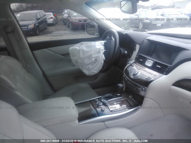 JN1BY1AR0BM373946 - 2011 INFINITI M37 X SILVER photo 5