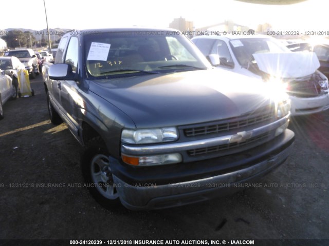 2GCEC19VX11258937 - 2001 CHEVROLET SILVERADO C1500 GRAY photo 1